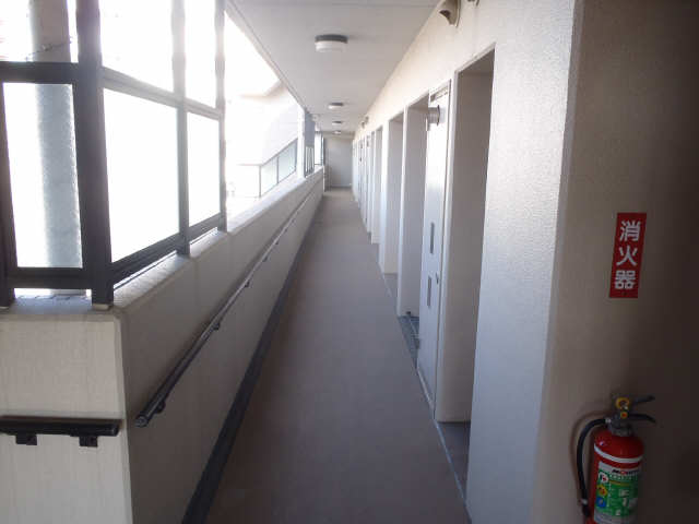 共用部　通路廊下